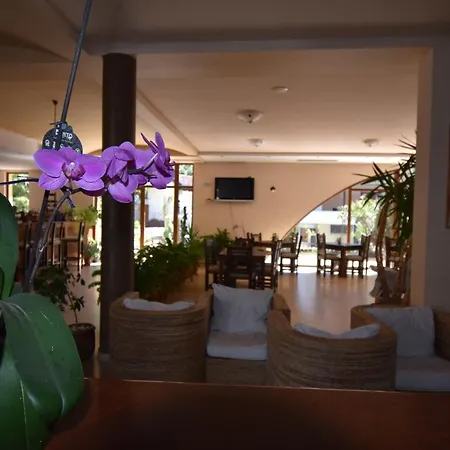 Hotel Kandrovi